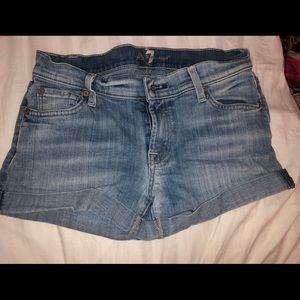 7 for all mankind jean shorts GREAT CONDITION